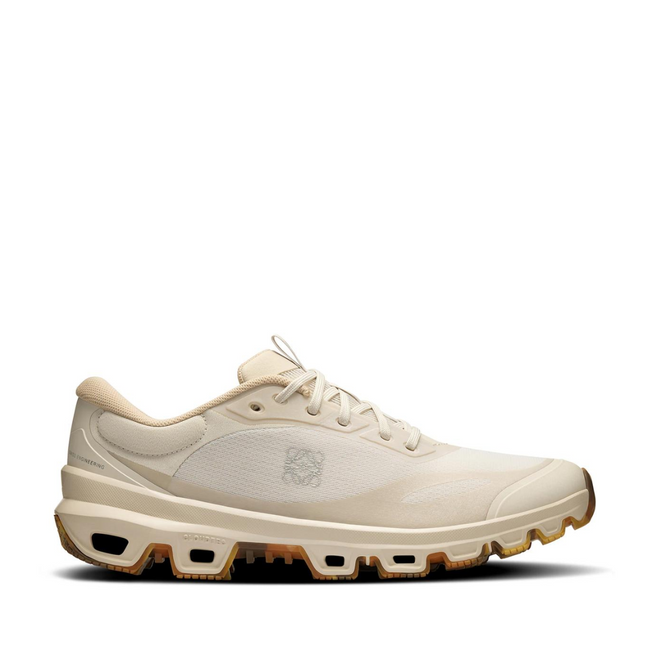 LOEWE X ON CLOUDVENTURE 2.0 SAND